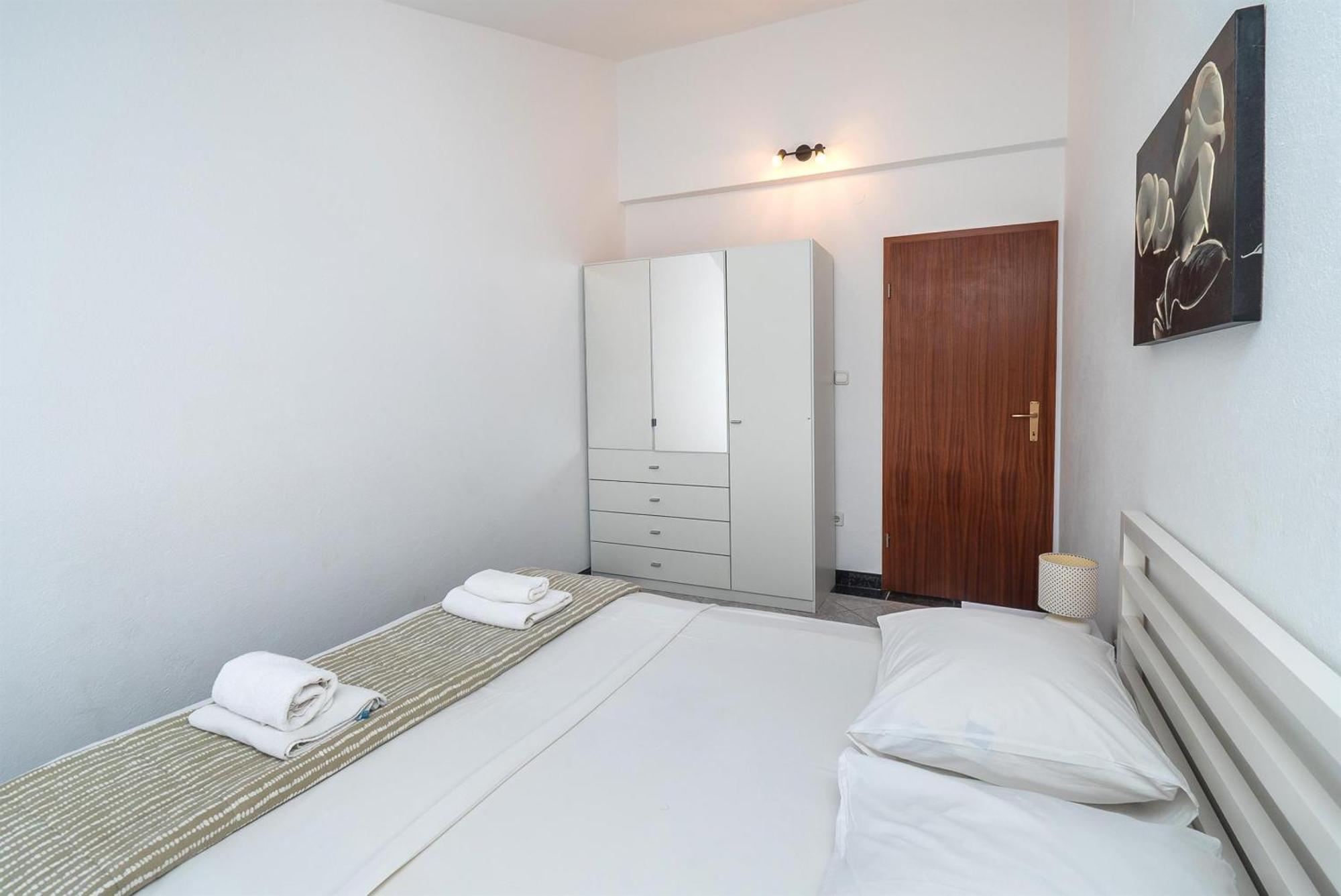 Apartments Polly Primošten Exterior foto
